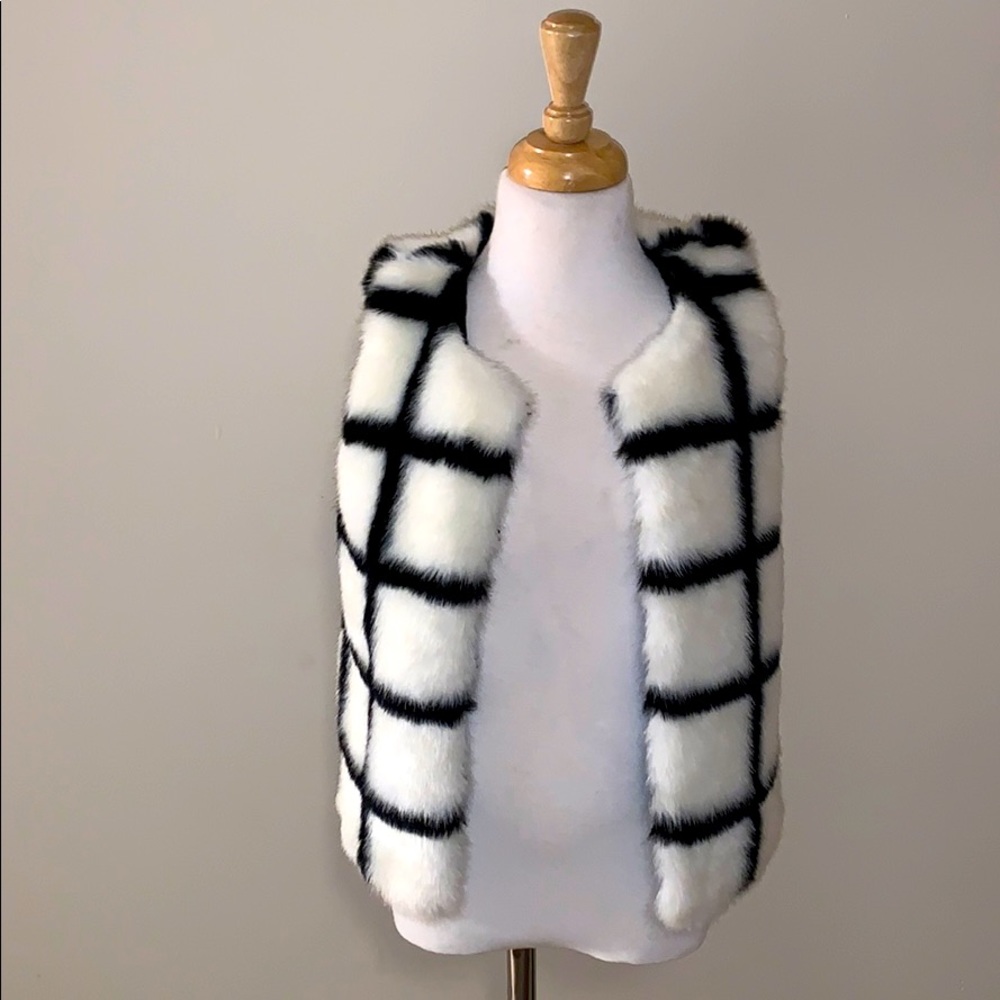 Faux fur kids vest